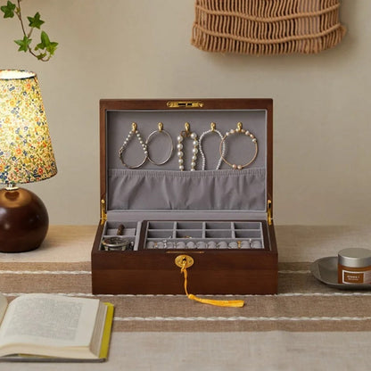 Boîte à Bijoux Sécurisée en Bois à Clé