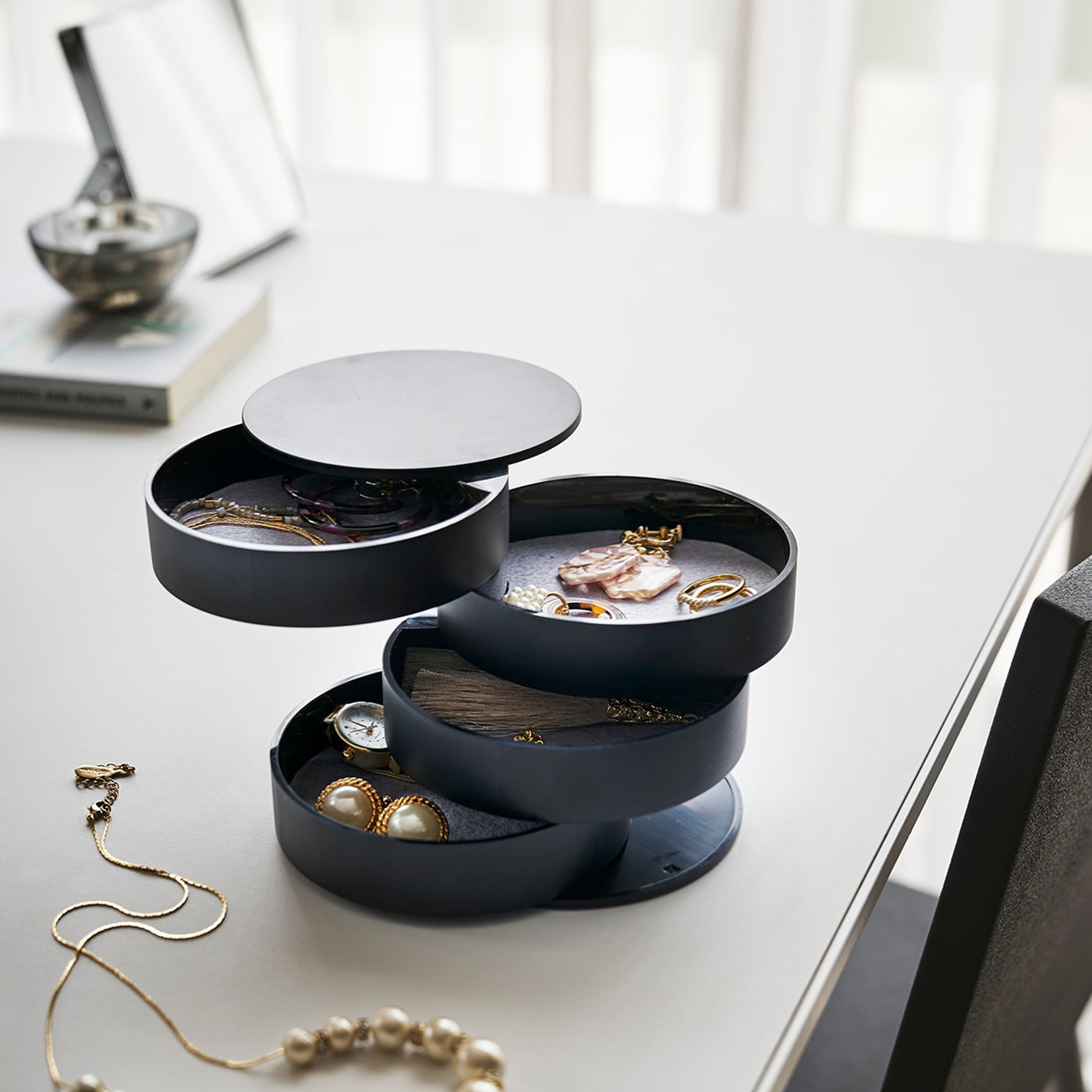 Boîte à Bijoux Rotative Compacte et Pratique